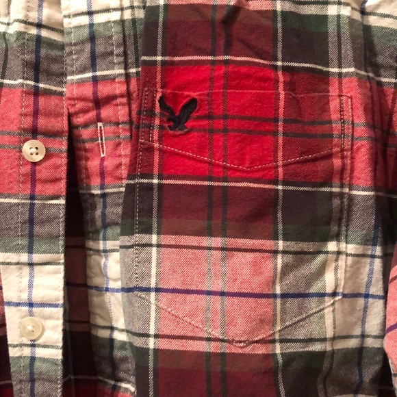 American Eagle Plaid long sleeve Flannel - Picture 3 of 3